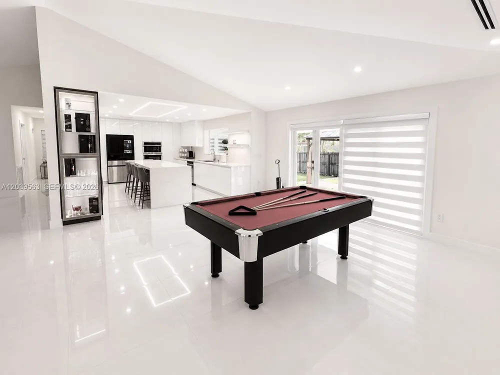15690 SW 153rd Ct Miami, FL 33187
