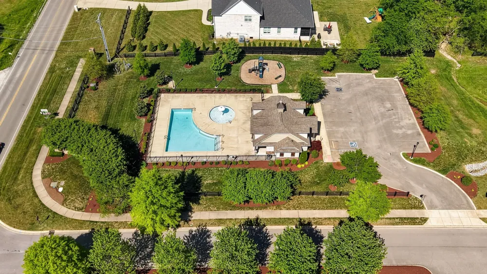 161 Annapolis Bend Cir Hendersonville, TN 37075