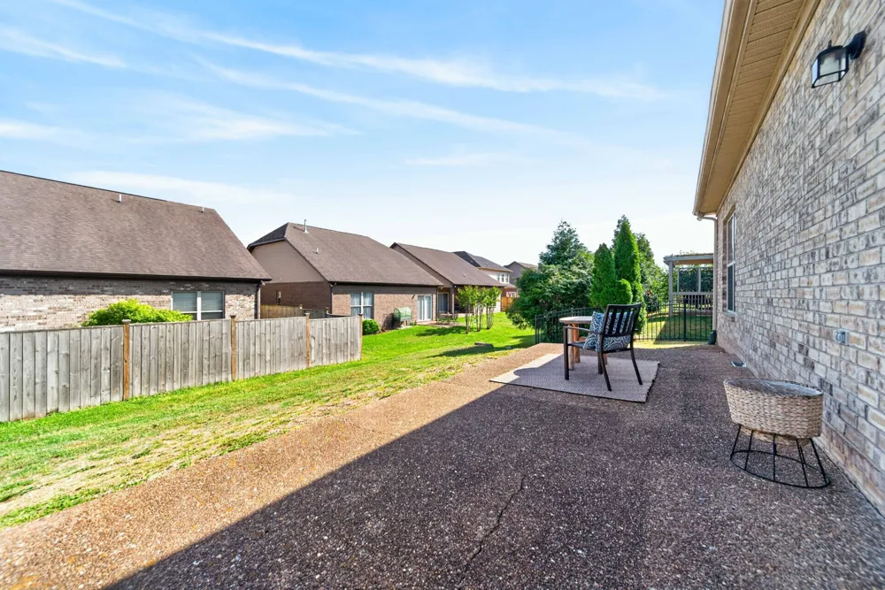 161 Annapolis Bend Cir Hendersonville, TN 37075