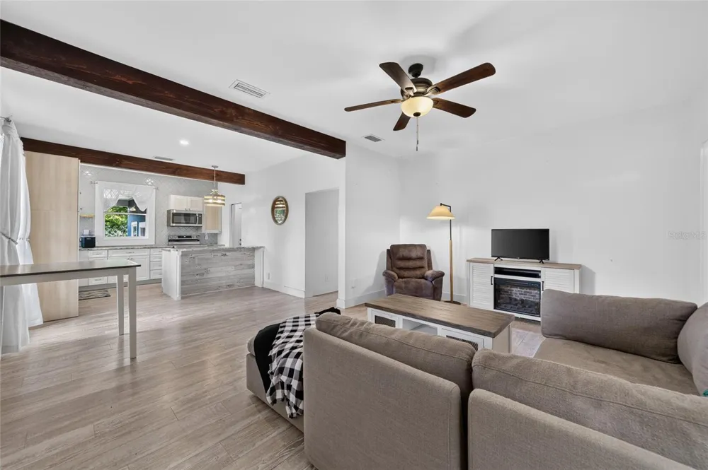 1121 SE 29TH STREET ocala, FL 34471