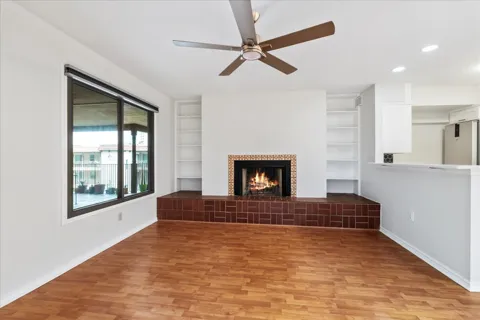 505 W 7th Street #313