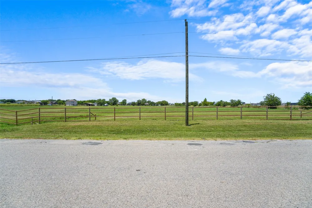 8501 Marianna Way Alvarado, TX 76009