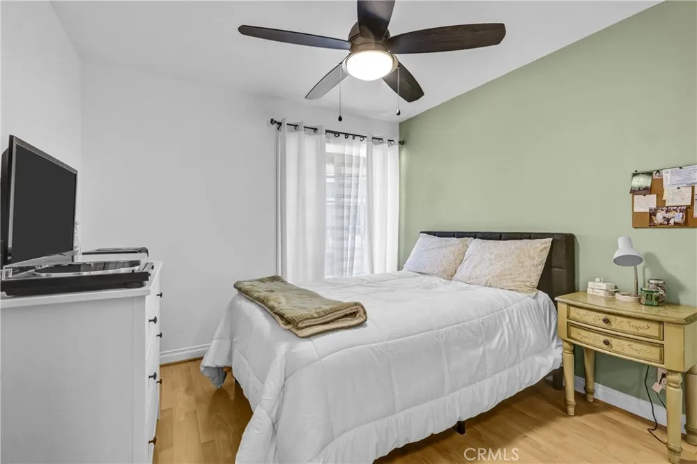 23801 Lindley Mission Viejo, CA 92691