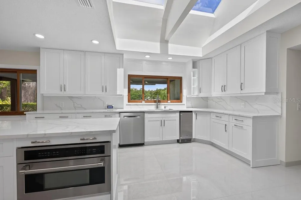1007 LAKEWOOD DRIVE Brandon, FL 33510