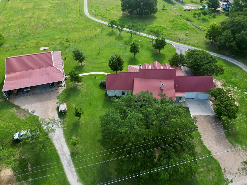 1808 Teller Bell Lane Granbury, TX 76049