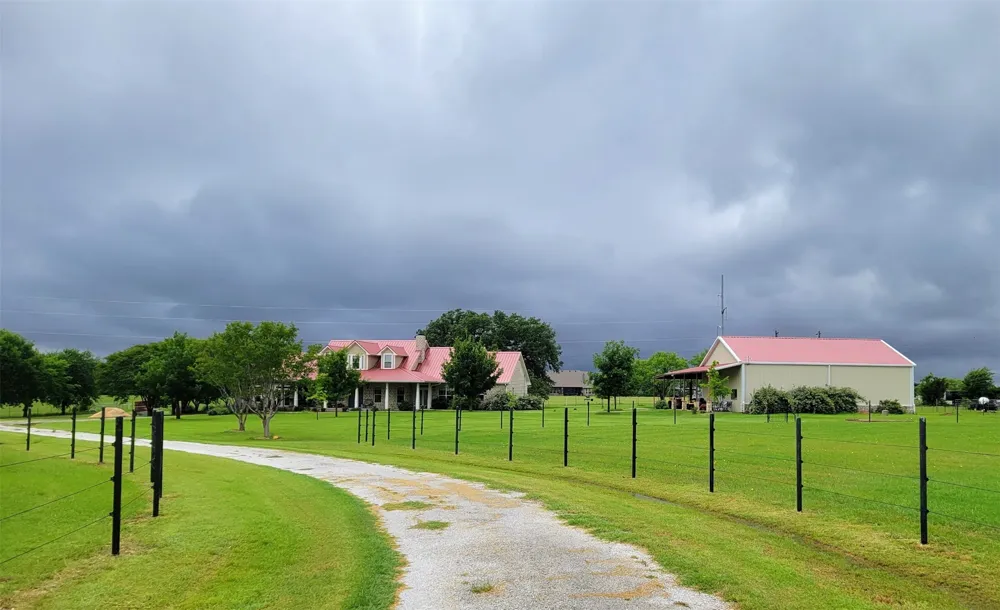 1808 Teller Bell Lane Granbury, TX 76049
