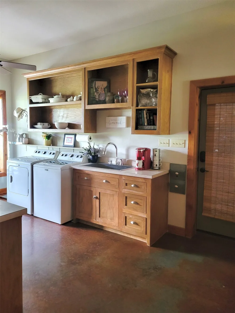 1808 Teller Bell Lane Granbury, TX 76049