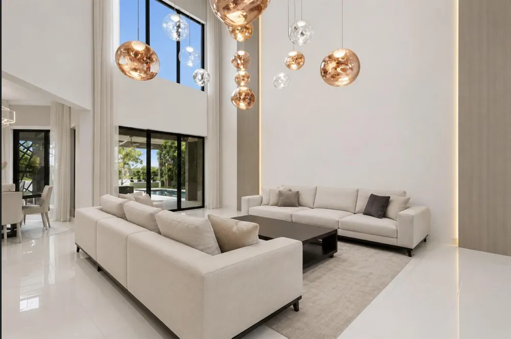 10271 Peninsula Place Parkland, FL 33076