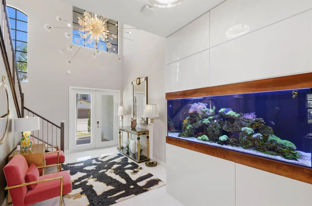 10271 Peninsula Place Parkland, FL 33076