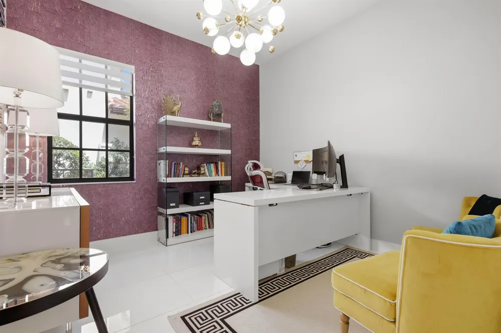 10271 Peninsula Place Parkland, FL 33076
