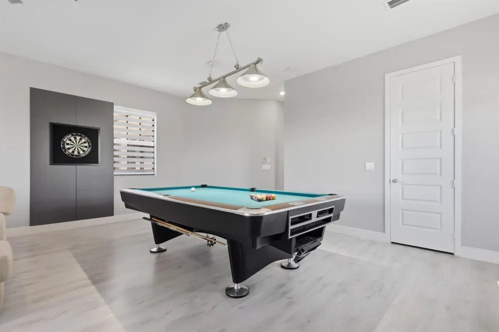 10271 Peninsula Place Parkland, FL 33076
