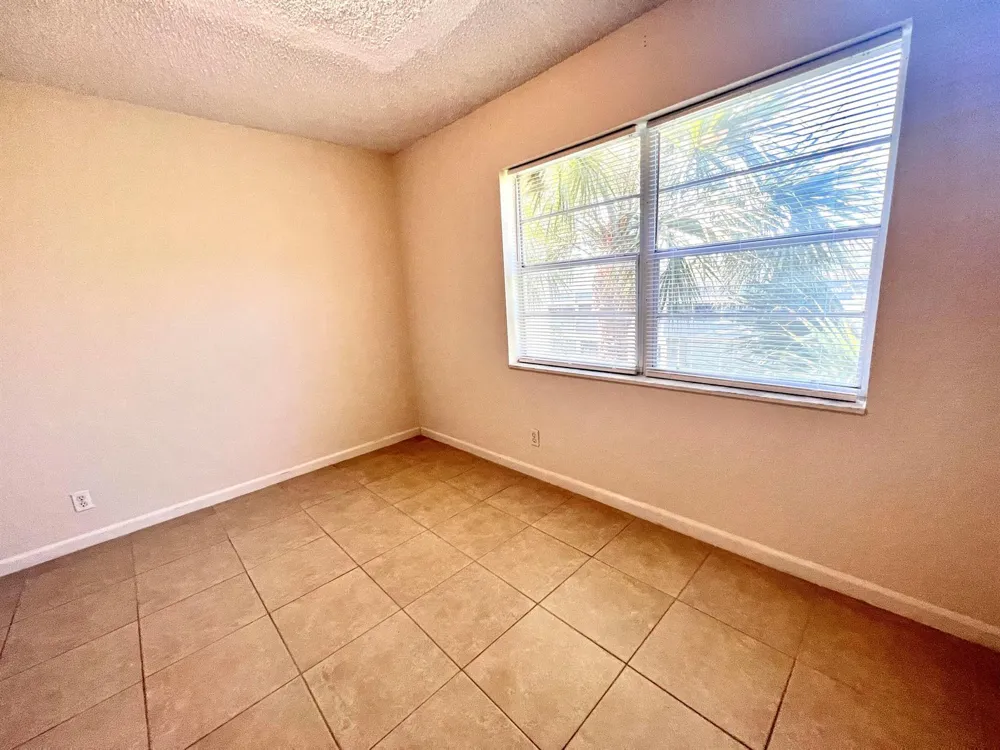 120 Sparrow Drive #Apt 302 Royal Palm Beach, FL 33411