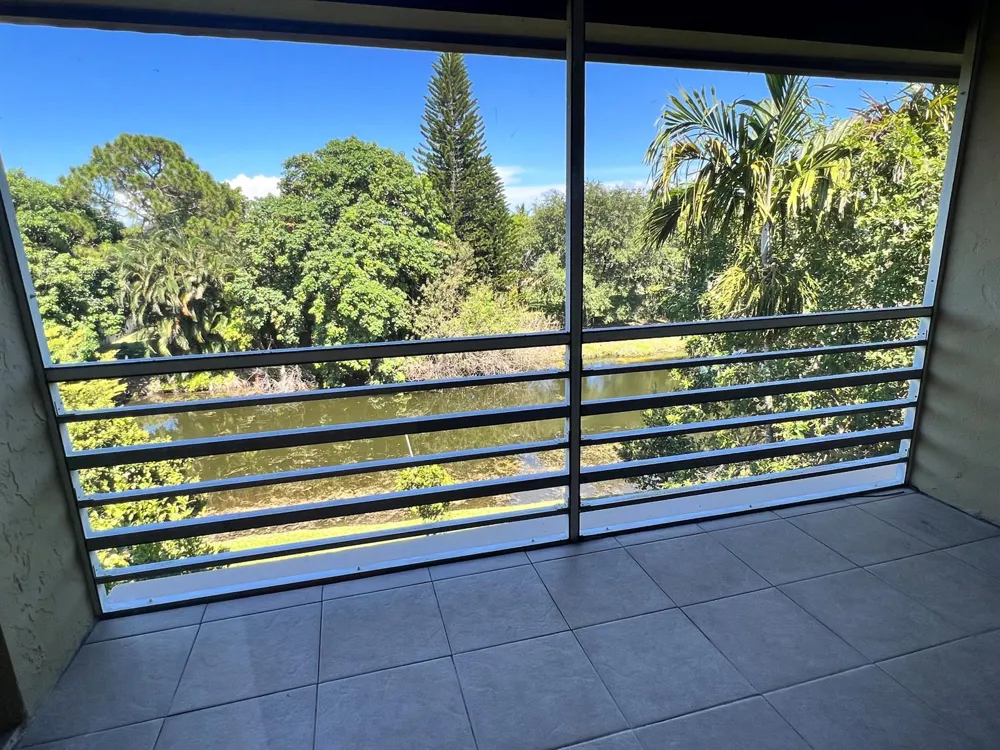120 Sparrow Drive #Apt 302 Royal Palm Beach, FL 33411