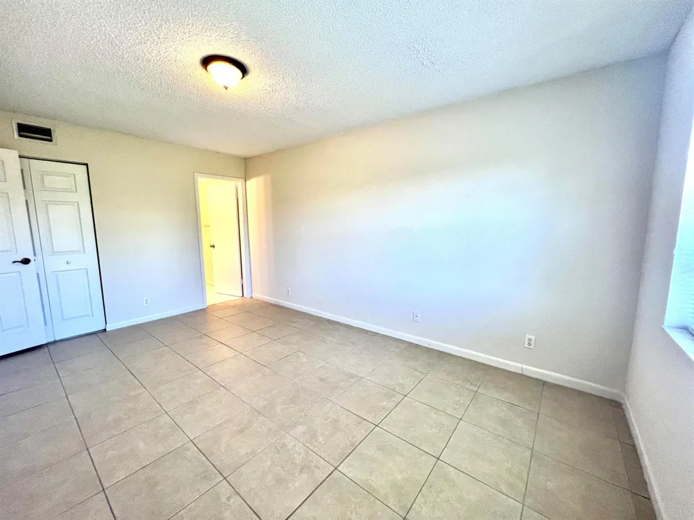 120 Sparrow Drive #Apt 302 Royal Palm Beach, FL 33411