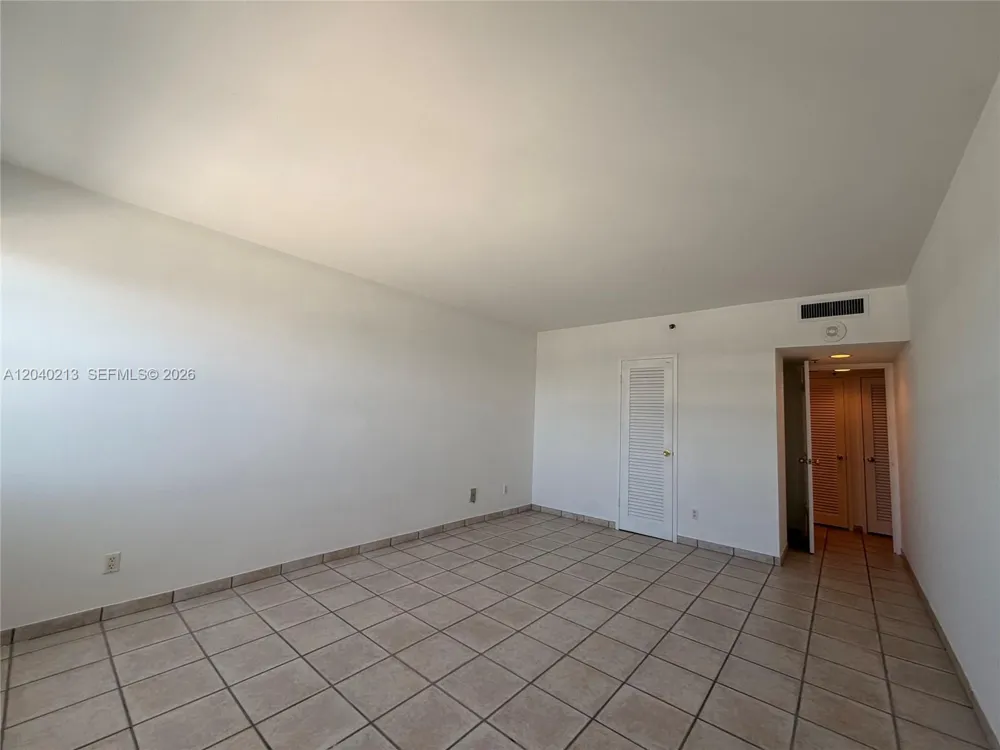 100 Lincoln Rd #1410 Miami Beach, FL 33139