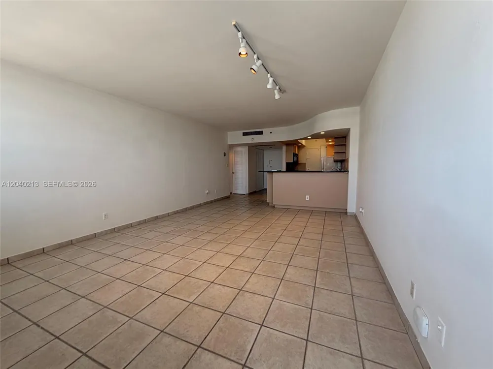 100 Lincoln Rd #1410 Miami Beach, FL 33139