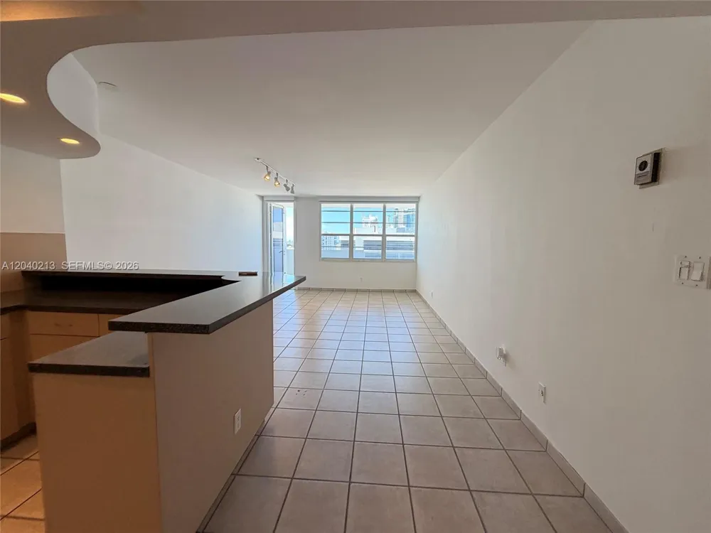 100 Lincoln Rd #1410 Miami Beach, FL 33139