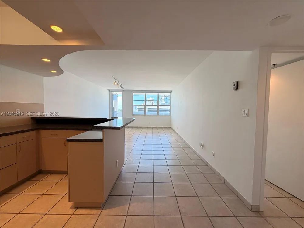 100 Lincoln Rd #1410 Miami Beach, FL 33139