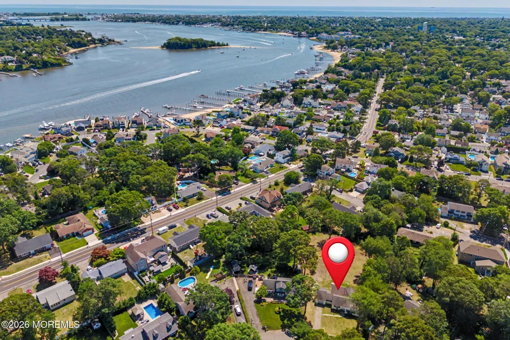 222 Eastham Road Point Pleasant, NJ 08742