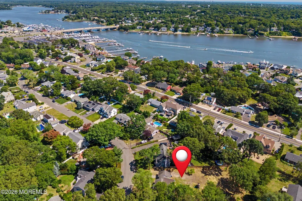 222 Eastham Road Point Pleasant, NJ 08742