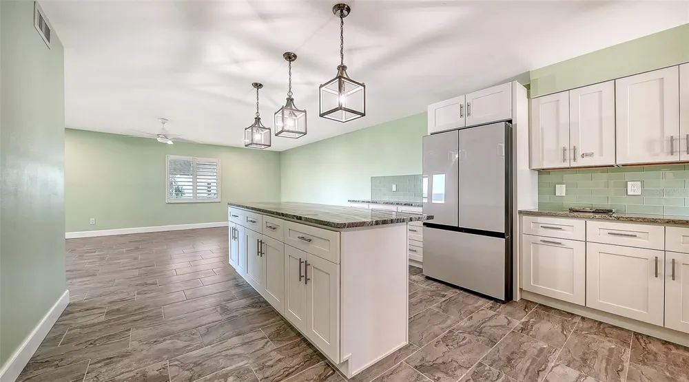 4234 GULF OF MEXICO DRIVE #M1 Longboat Key, FL 34228