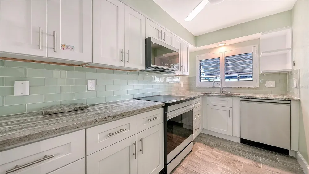4234 GULF OF MEXICO DRIVE #M1 Longboat Key, FL 34228