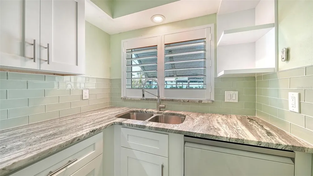 4234 GULF OF MEXICO DRIVE #M1 Longboat Key, FL 34228