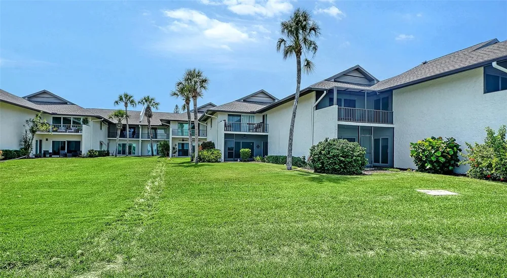 4234 GULF OF MEXICO DRIVE #M1 Longboat Key, FL 34228