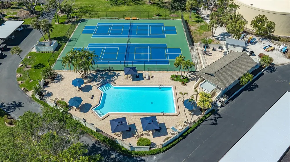 4234 GULF OF MEXICO DRIVE #M1 Longboat Key, FL 34228
