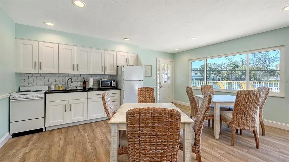 4234 GULF OF MEXICO DRIVE #M1 Longboat Key, FL 34228