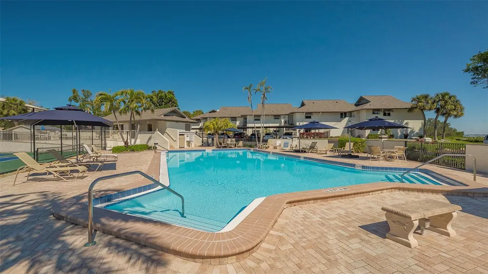 4234 GULF OF MEXICO DRIVE #M1 Longboat Key, FL 34228