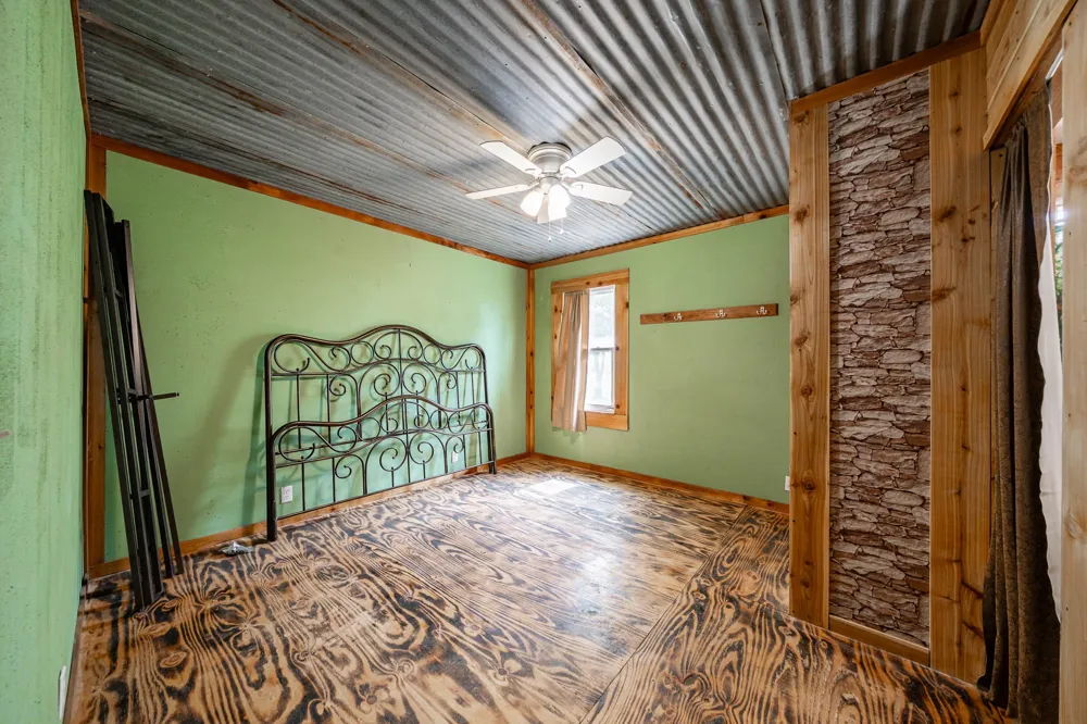 1527 CR 165 Rochester, TX 79544