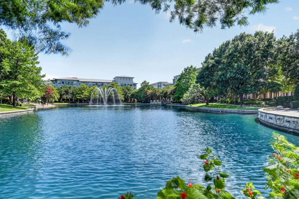 5729 Lunsford Road Plano, TX 75024