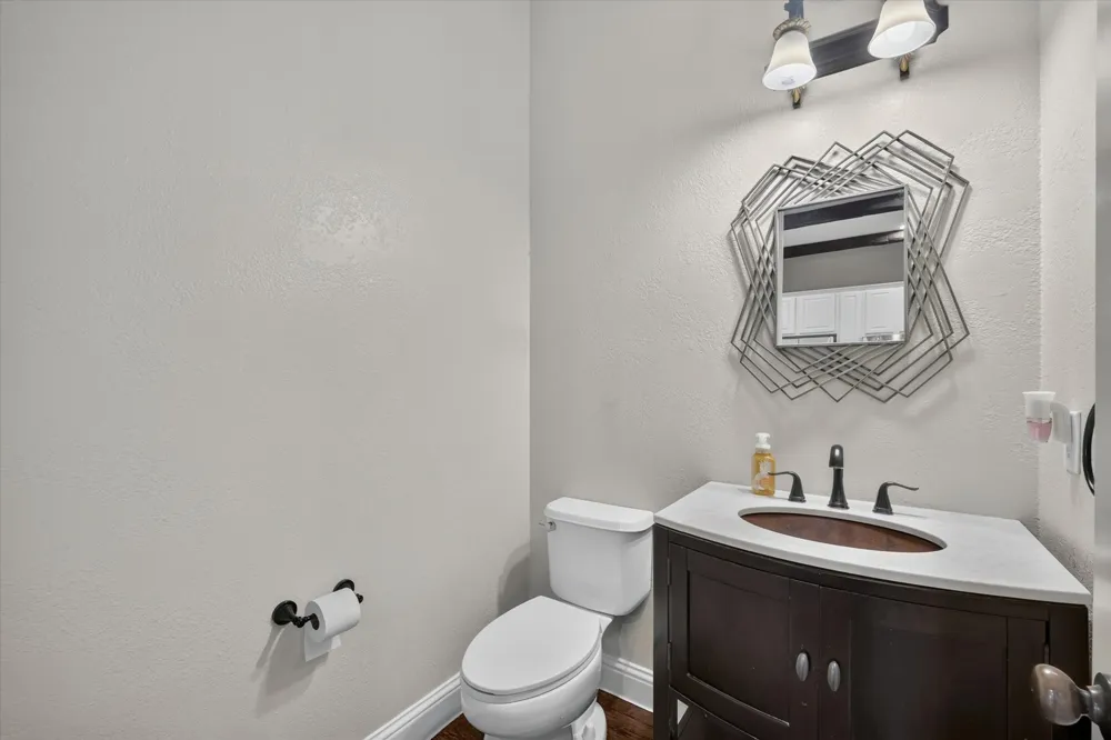 5729 Lunsford Road Plano, TX 75024