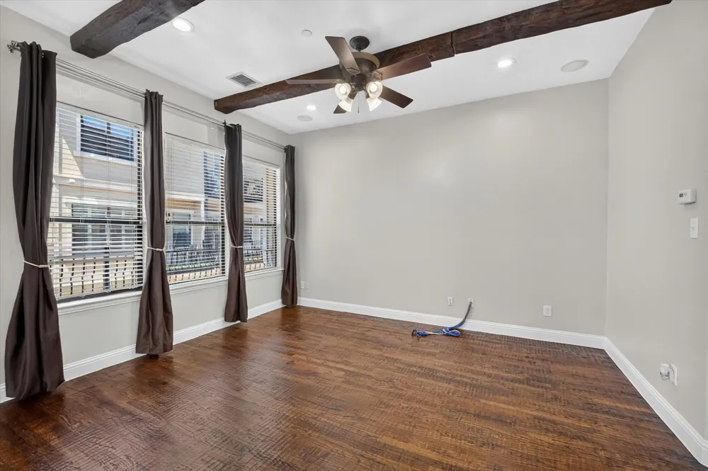 5729 Lunsford Road Plano, TX 75024