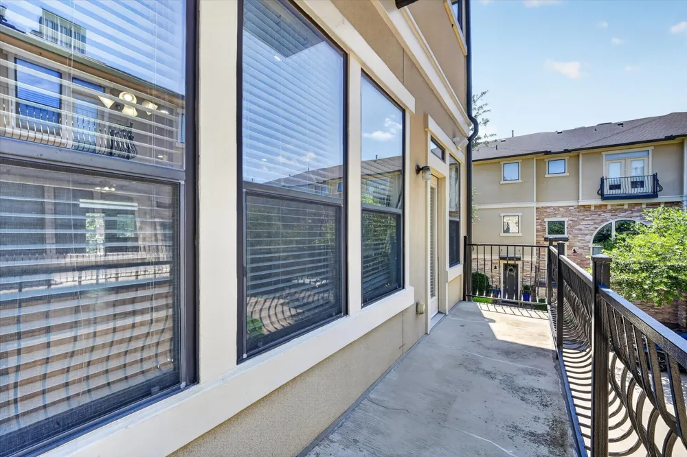 5729 Lunsford Road Plano, TX 75024