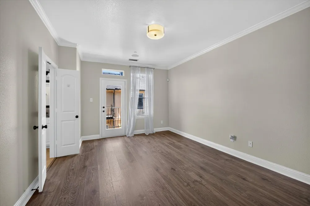 5729 Lunsford Road Plano, TX 75024