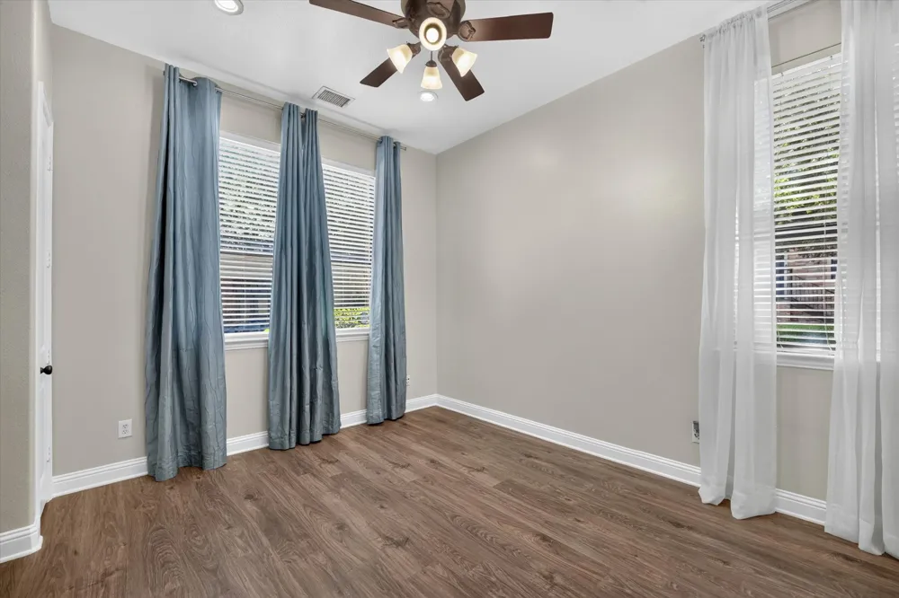5729 Lunsford Road Plano, TX 75024