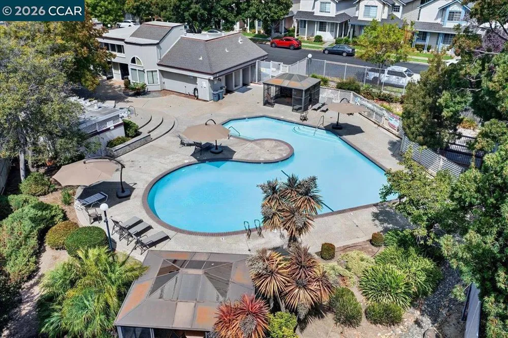 6204 Buena Vista Dr #B Newark, CA 94560