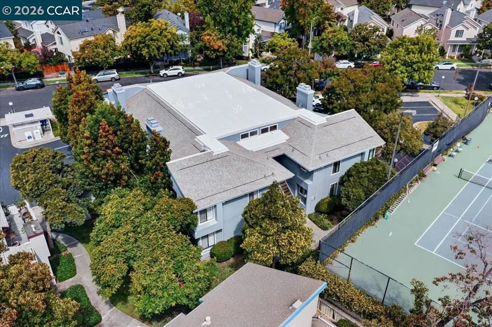 6204 Buena Vista Dr #B Newark, CA 94560