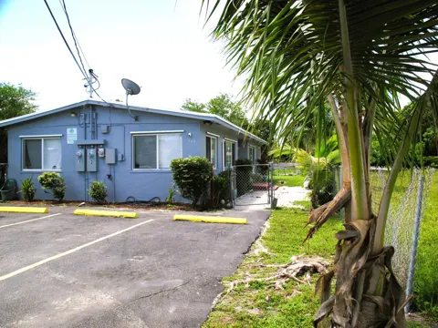 340 NW 6th Street #2