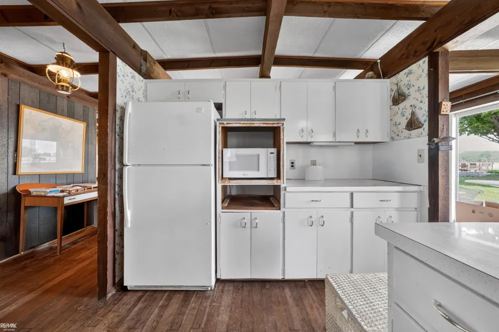 8563 South Channel Drive Clay Township, MI 48028