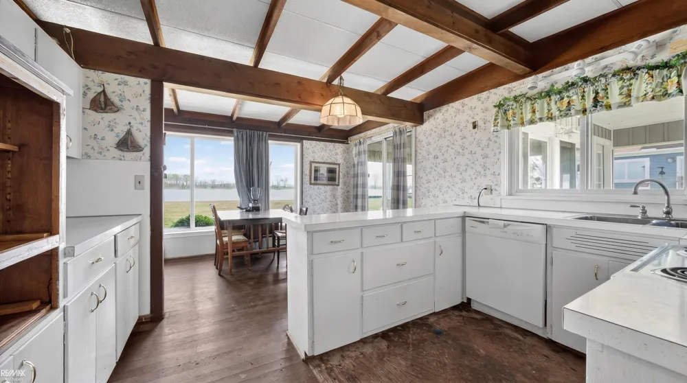 8563 South Channel Drive Clay Township, MI 48028