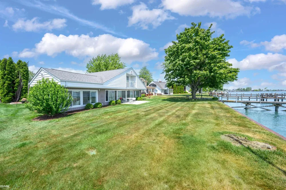 8563 South Channel Drive Clay Township, MI 48028