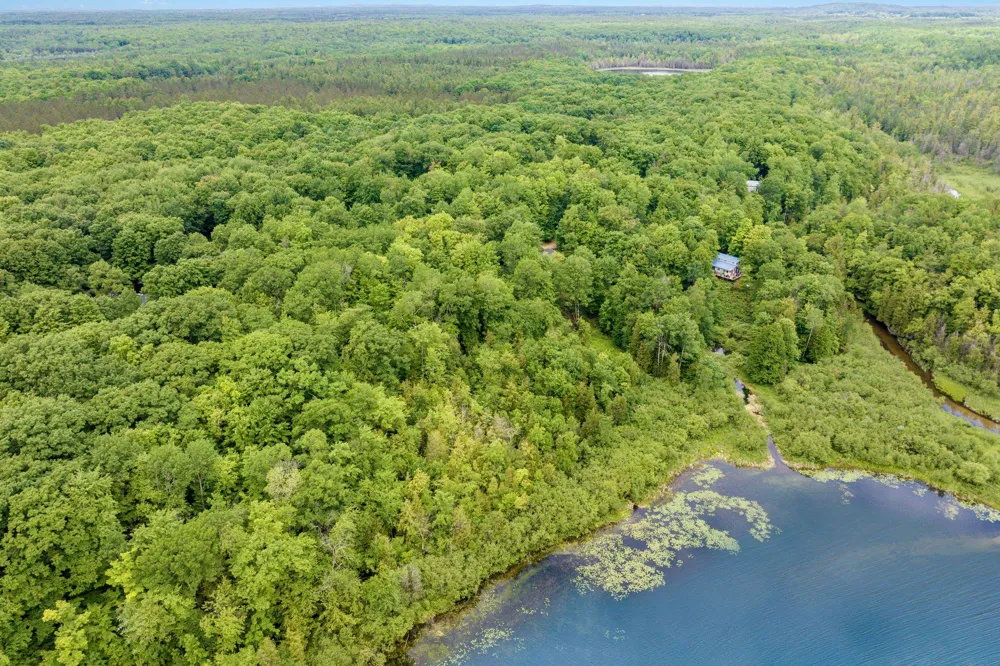 4361 Jeri Road Almira Township, MI 49643