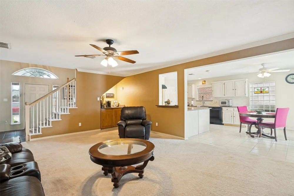 1808 Trinity Hill Mesquite, TX 75181
