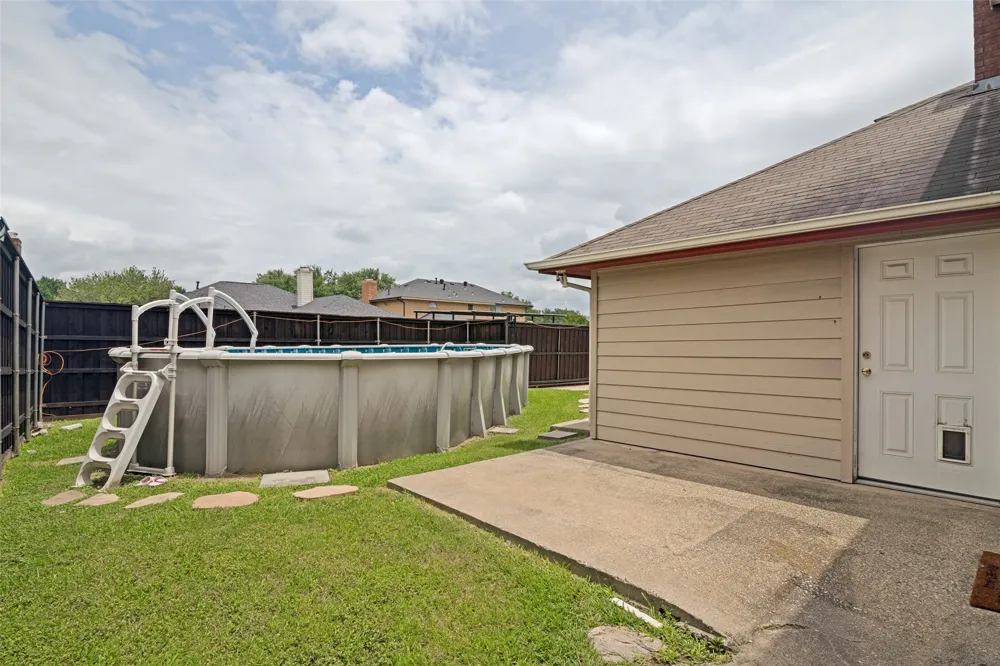 1808 Trinity Hill Mesquite, TX 75181