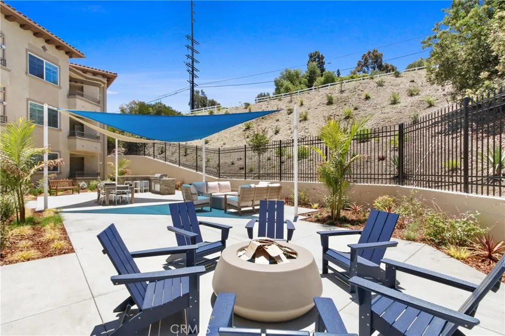 927 Deep Valley Drive #206 Rolling Hills Estates, CA 90274