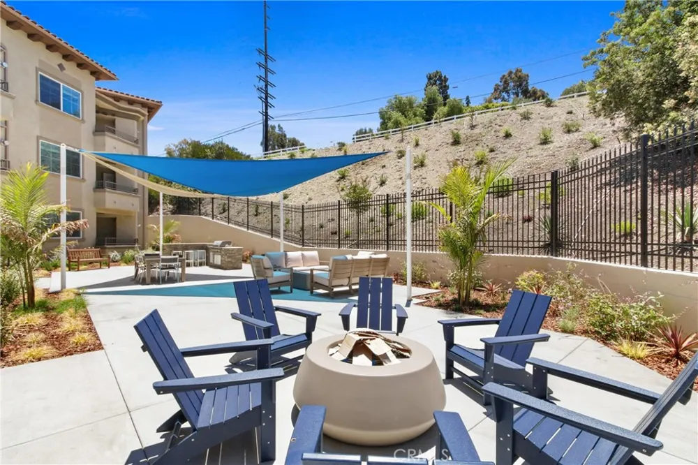 927 Deep Valley Drive #224 Rolling Hills Estates, CA 90274