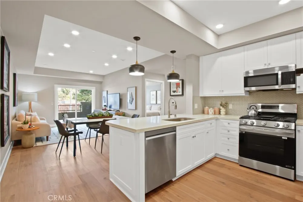 927 Deep Valley Drive #224 Rolling Hills Estates, CA 90274